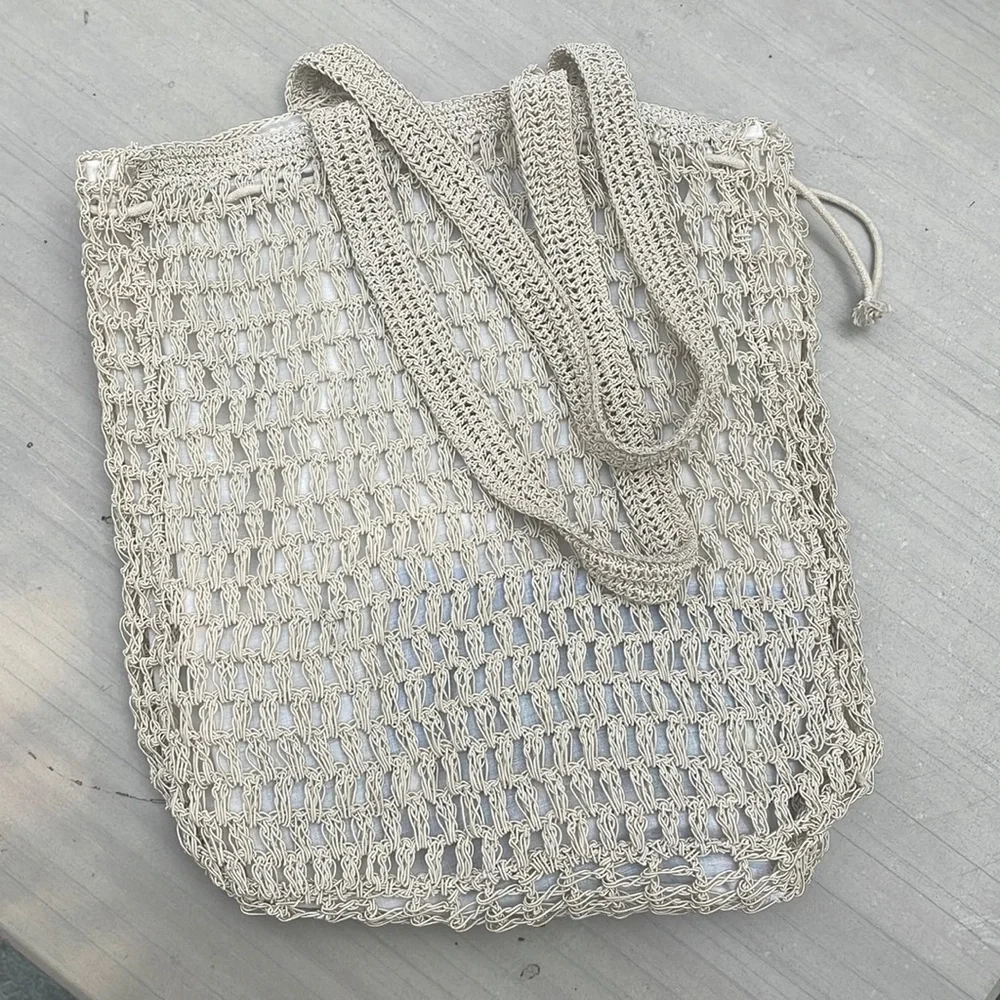Hand-crafted* Jute tote bag - Picture 5 of 11